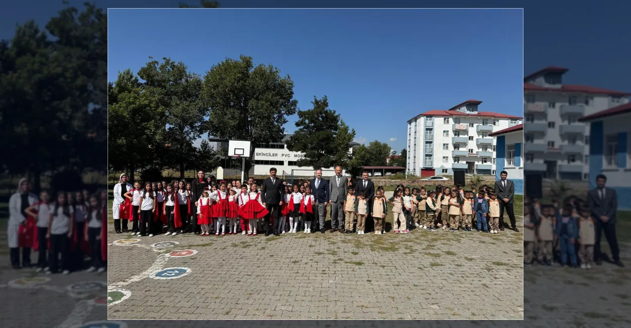 Arpaçay'da 2026-2027 Eğitim-Öğretim Yılı İlköğretim Haftası, düzenlenen coşkulu kutlama programı